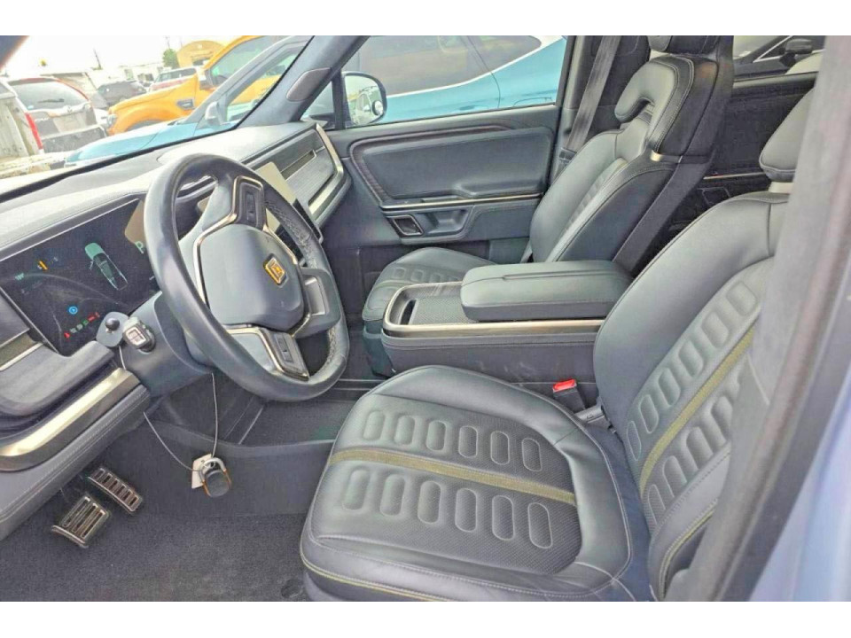 Rivian RIS 2023 — Copart