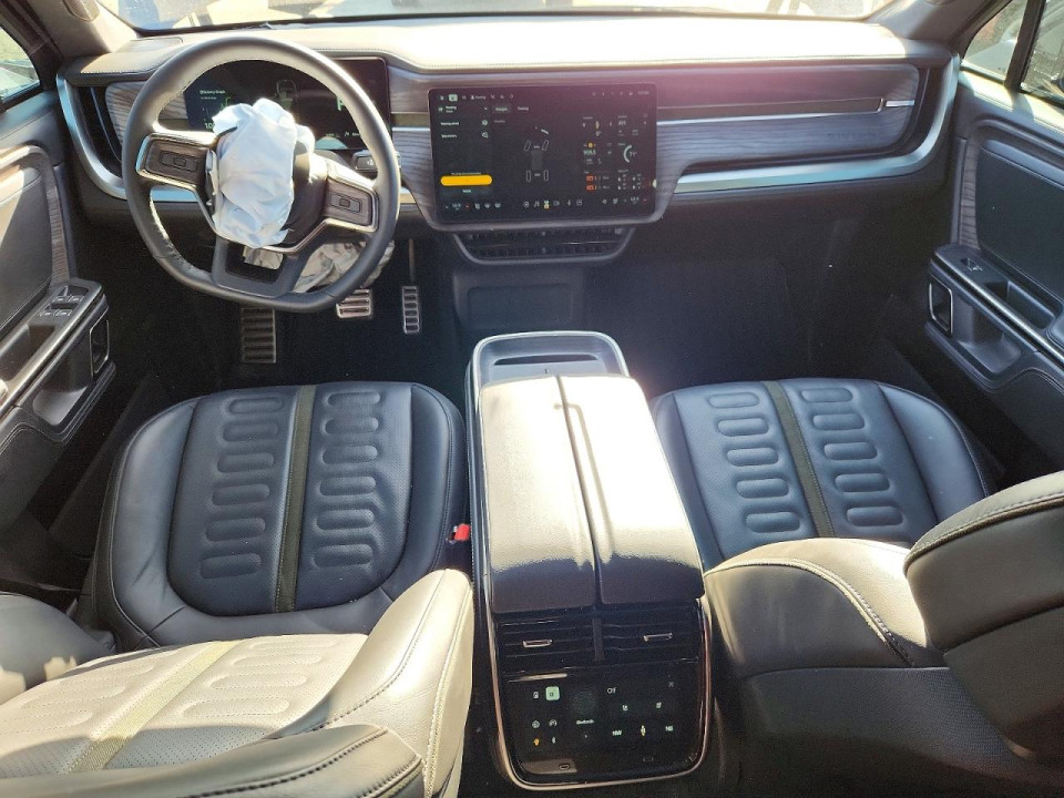 Rivian RIS 2023 — Copart