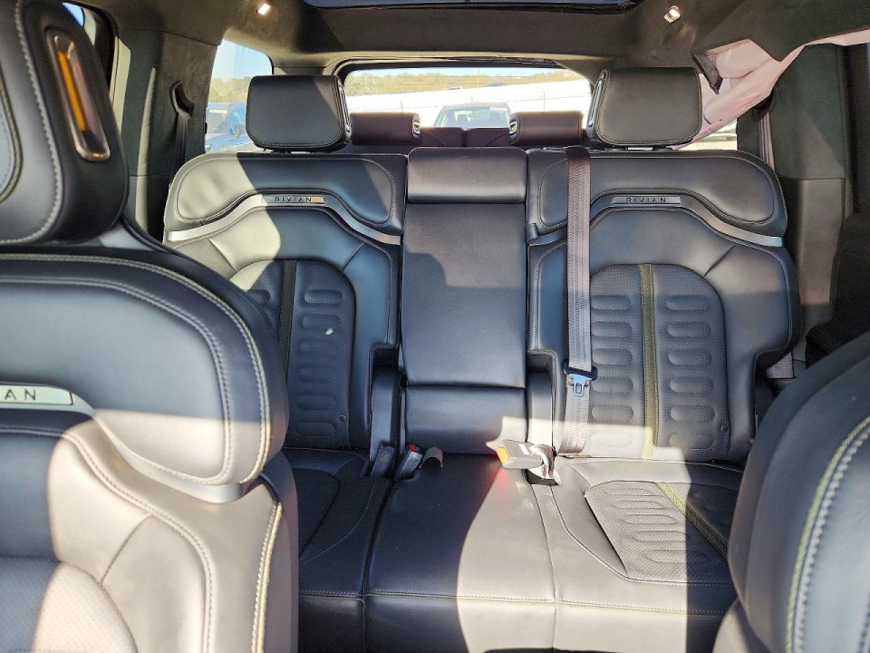 Rivian RIS 2023 — Copart