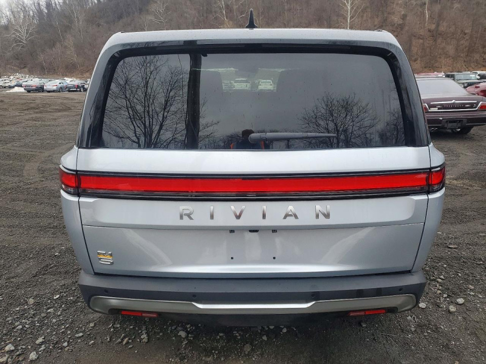 Rivian RIS 2023 — Copart