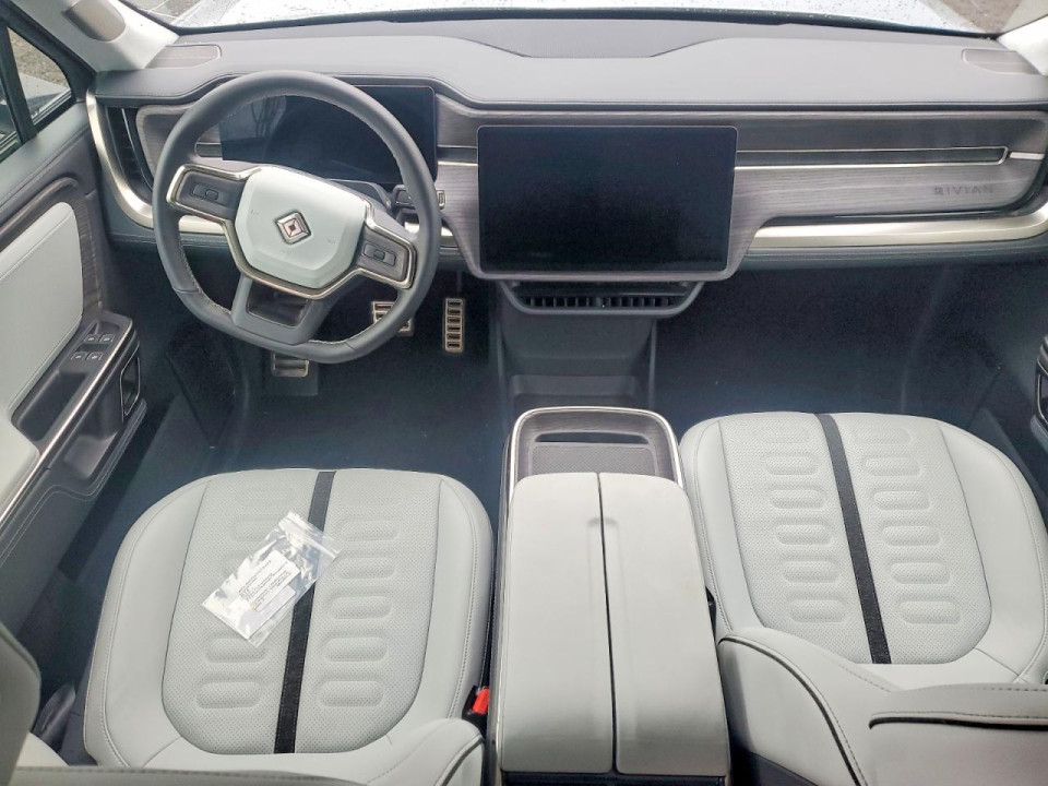 Rivian RIS 2023 — Copart