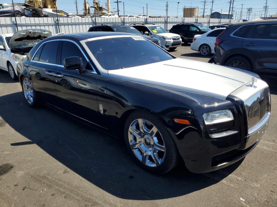 Rolls-Royce GHOST 2011 — Copart