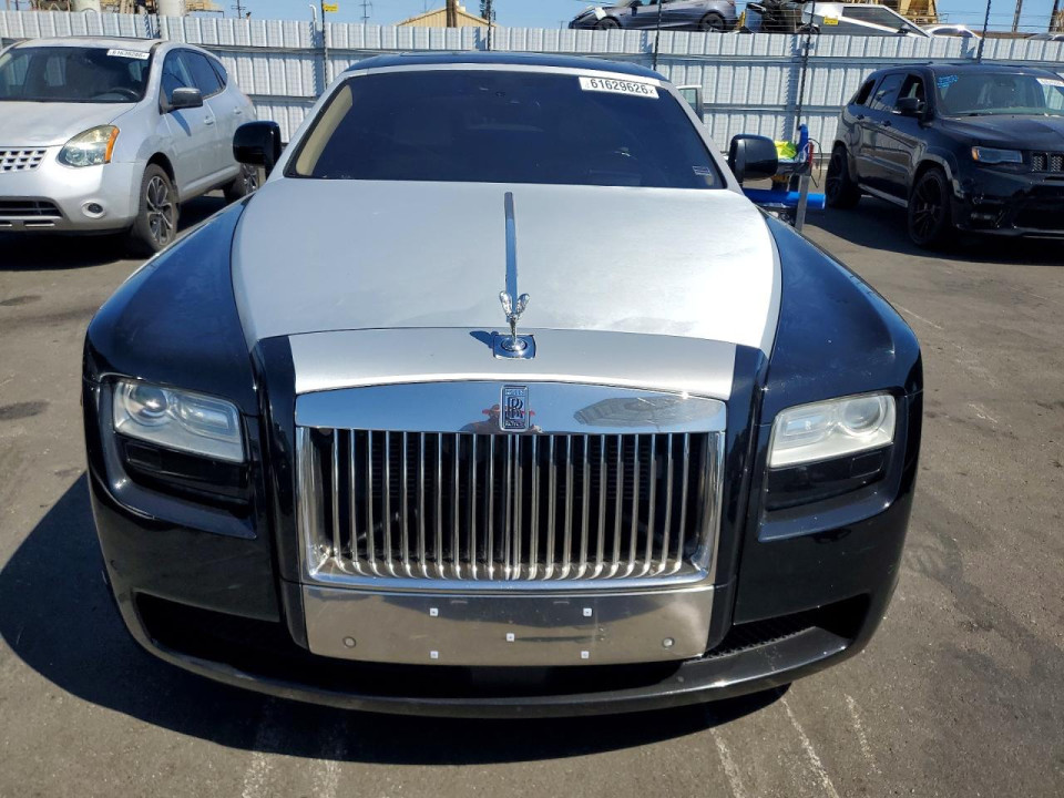 Rolls-Royce GHOST 2011 — Copart