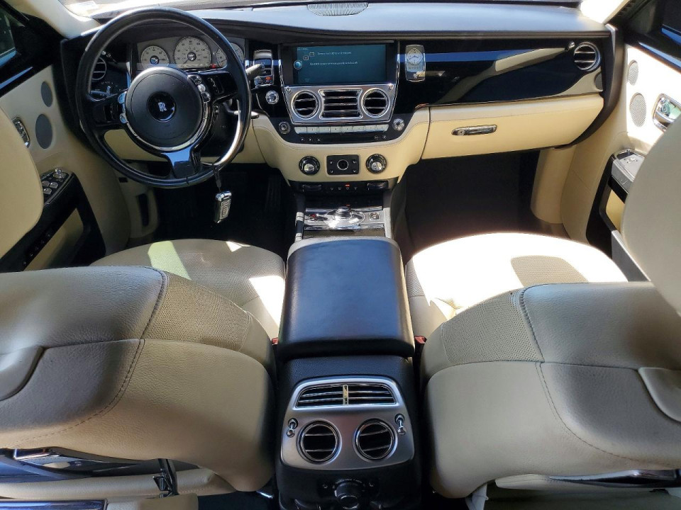 Rolls-Royce GHOST 2011 — Copart