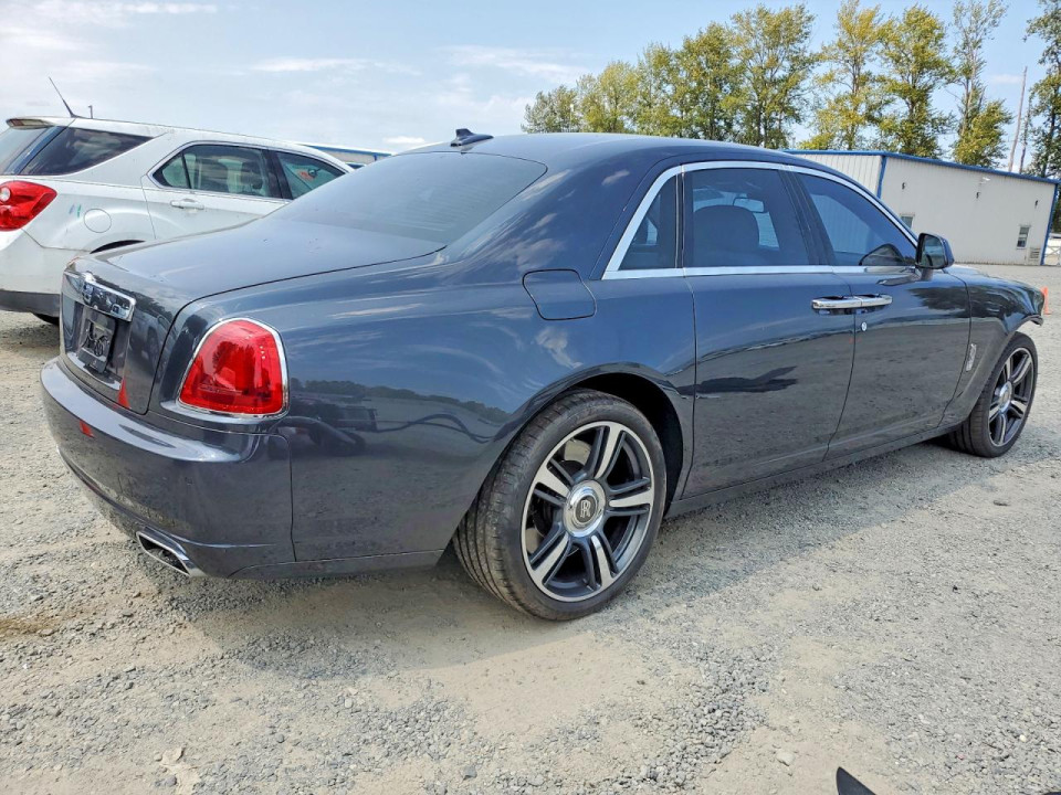 Rolls-Royce GHOST 2011 — Copart