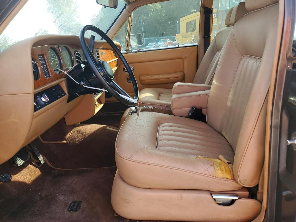 Rolls-Royce SILVER SPIRIT 1984 — Copart