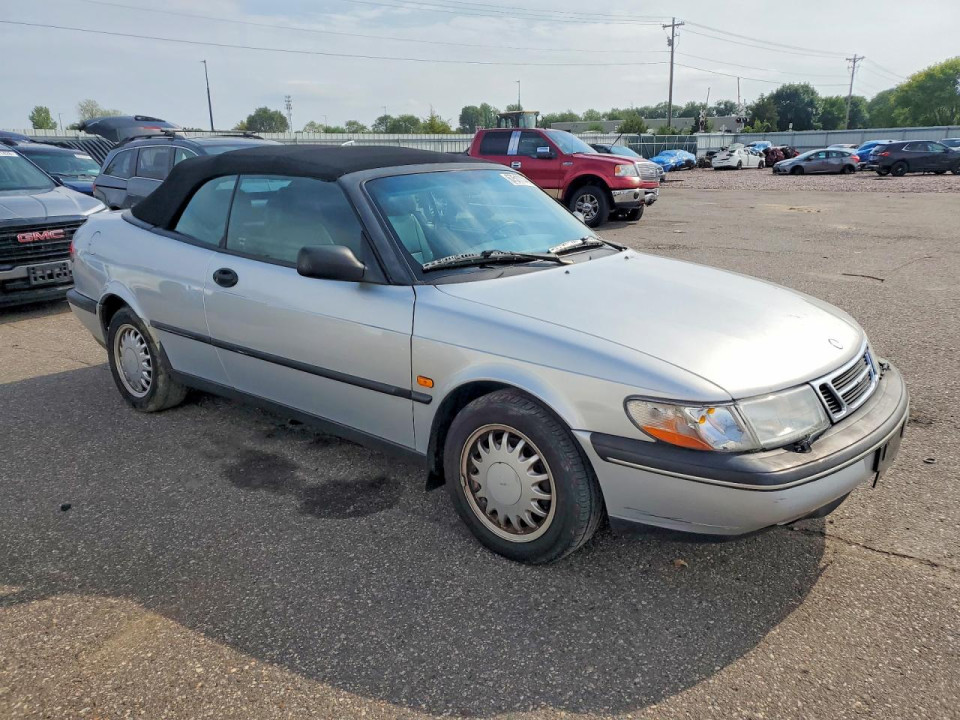 Saab 900 1995 — Copart