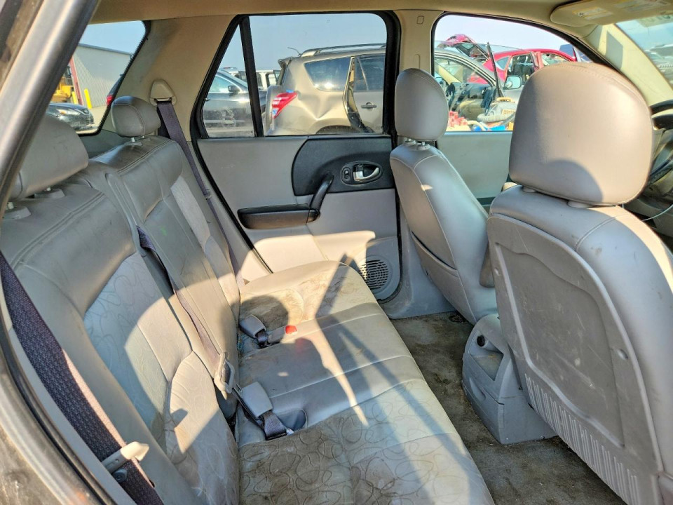 Saturn VUE 2004 — Copart