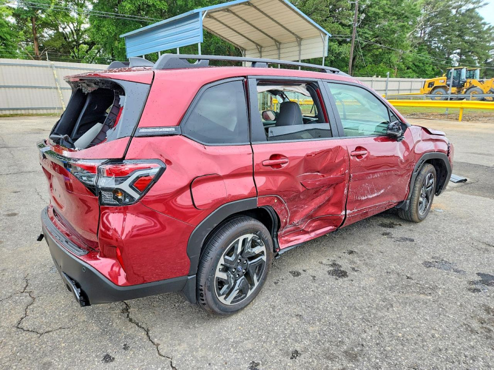 Subaru FORESTER 2025 — Copart