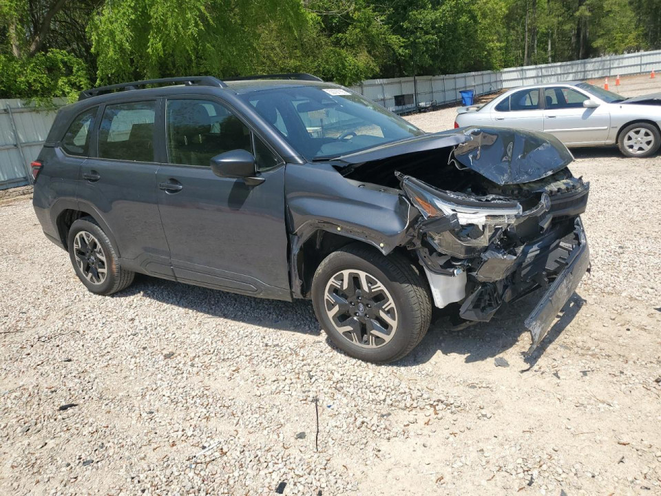 Subaru FORESTER 2025 — Copart