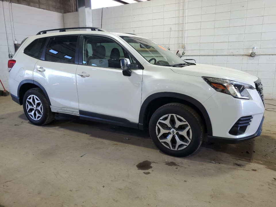 Subaru FORESTER 2024 — Copart