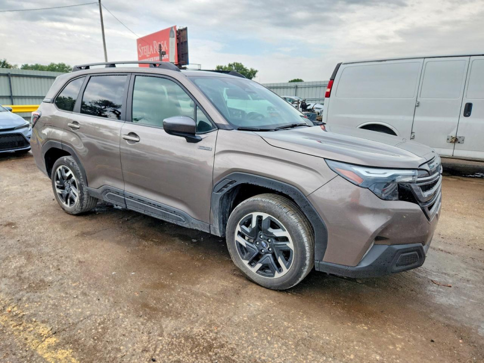 Subaru FORESTER 2025 — Copart