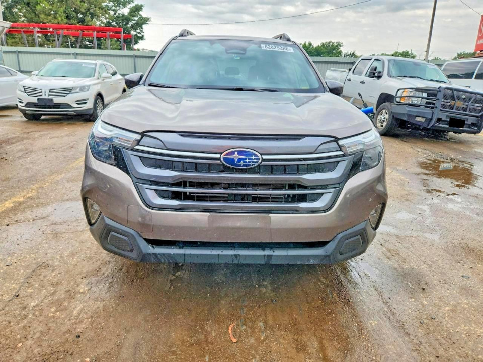 Subaru FORESTER 2025 — Copart