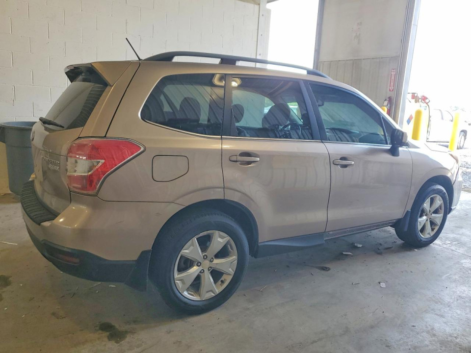 Subaru FORESTER 2015 — Copart