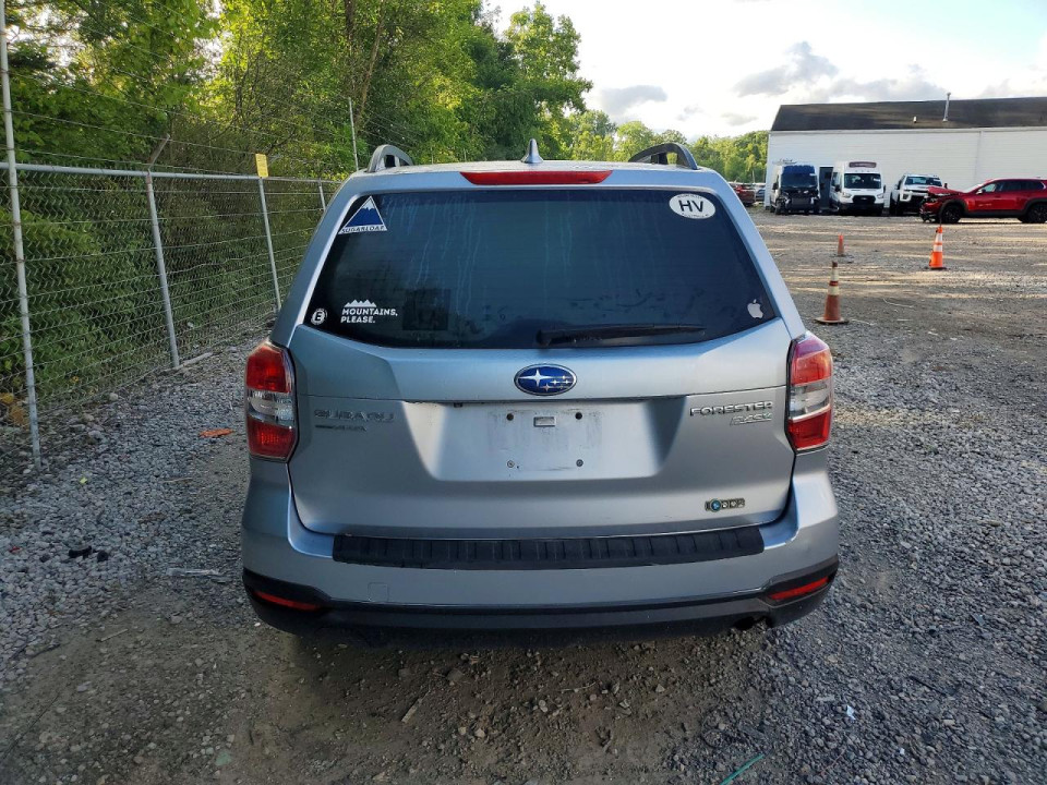 Subaru FORESTER 2016 — Copart