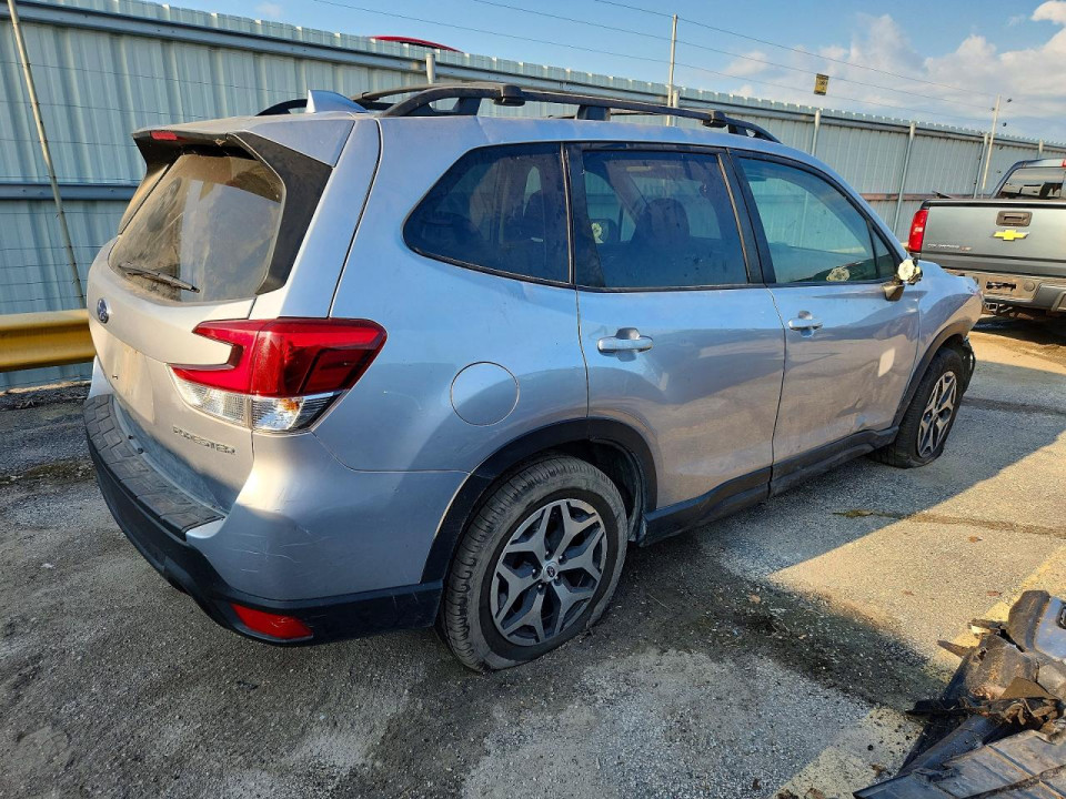 Subaru FORESTER 2022 — Copart