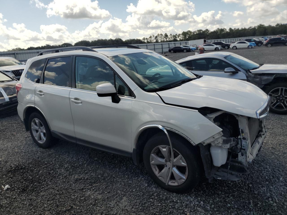 Subaru FORESTER 2015 — Copart