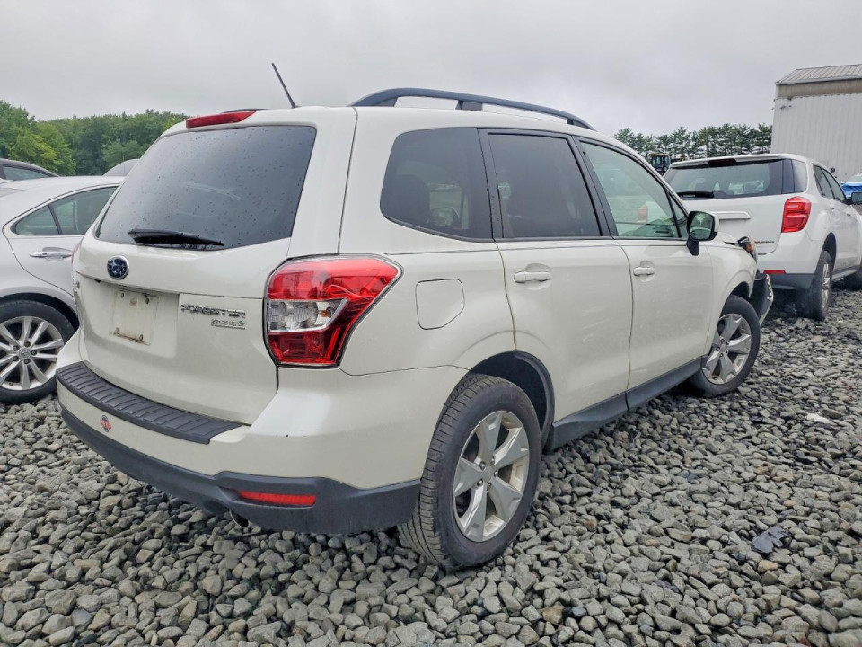 Subaru FORESTER 2015 — Copart