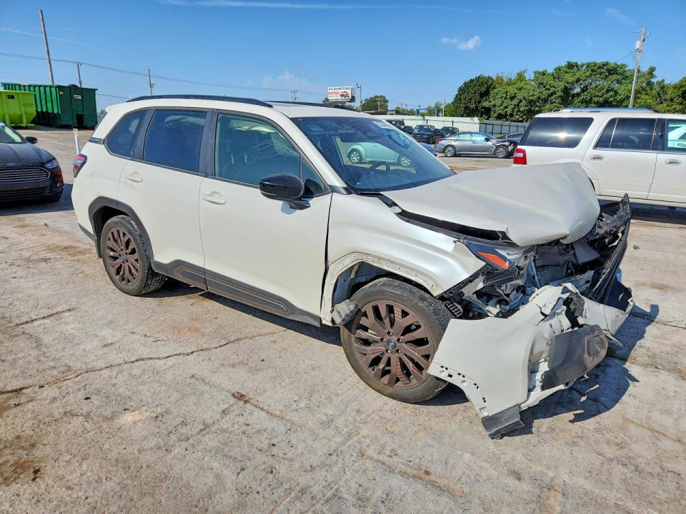 Subaru FORESTER 2025 — Copart