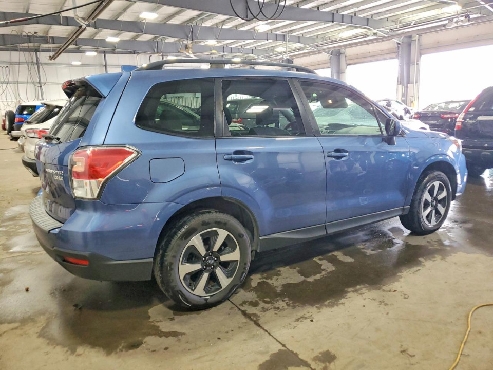 Subaru FORESTER 2017 — Copart