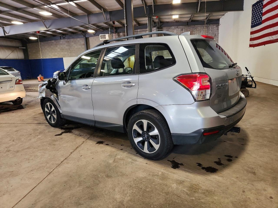 Subaru FORESTER 2017 — Copart