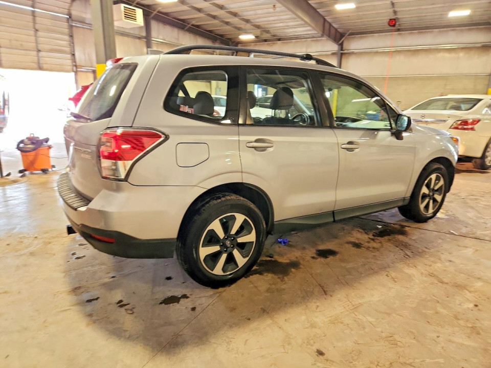 Subaru FORESTER 2017 — Copart