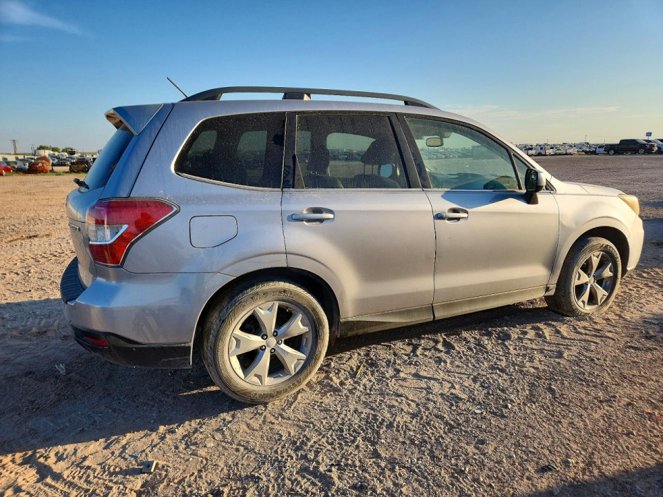 Subaru FORESTER 2015 — Copart