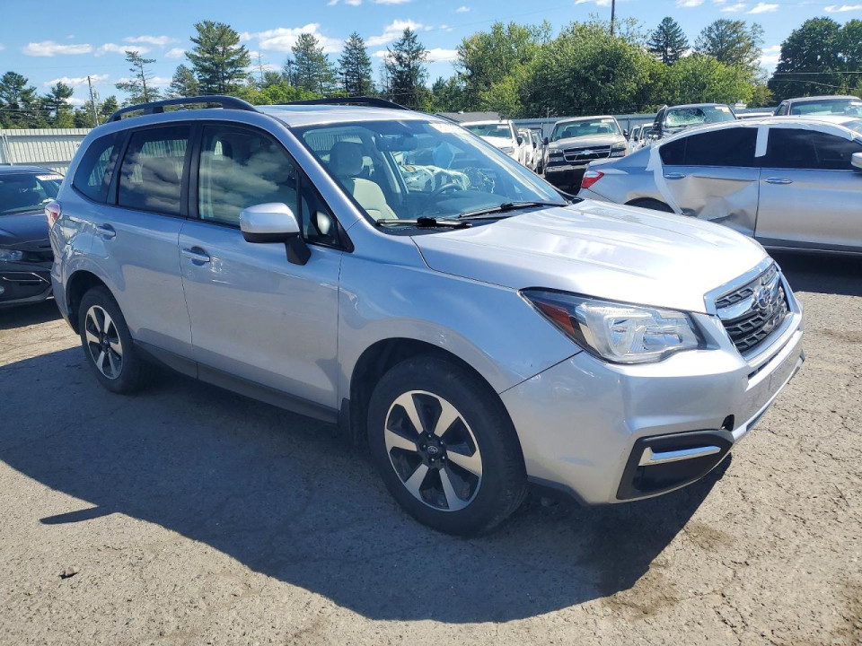 Subaru FORESTER 2017 — Copart