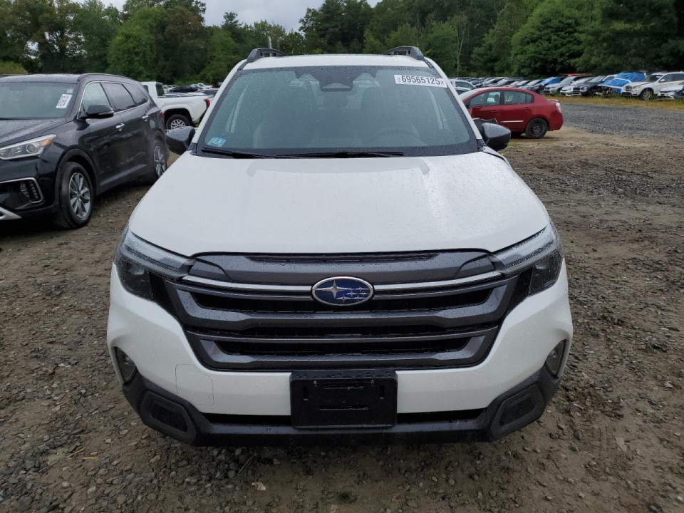 Subaru FORESTER 2025 — Copart