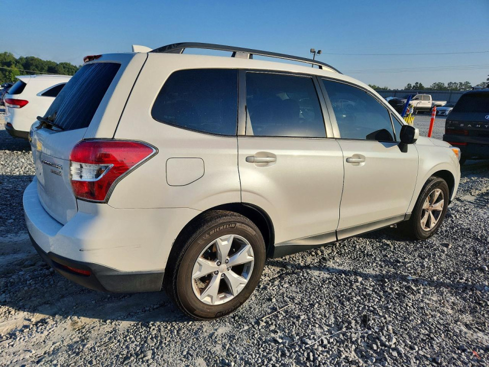 Subaru FORESTER 2016 — Copart