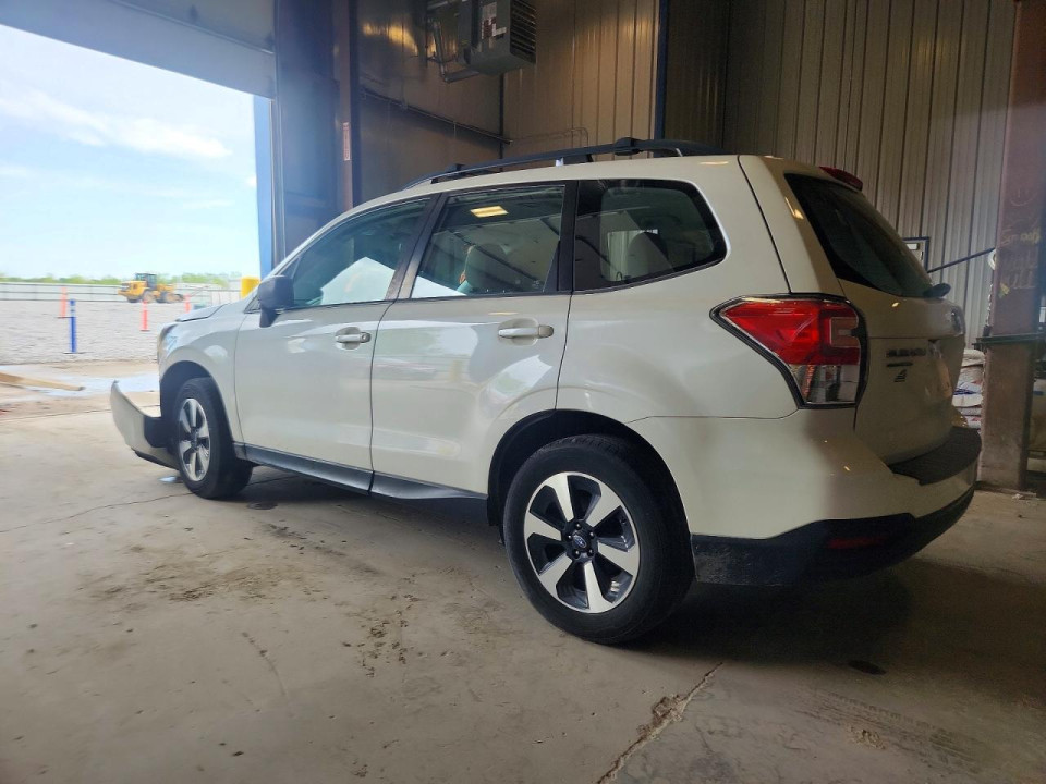 Subaru FORESTER 2017 — Copart