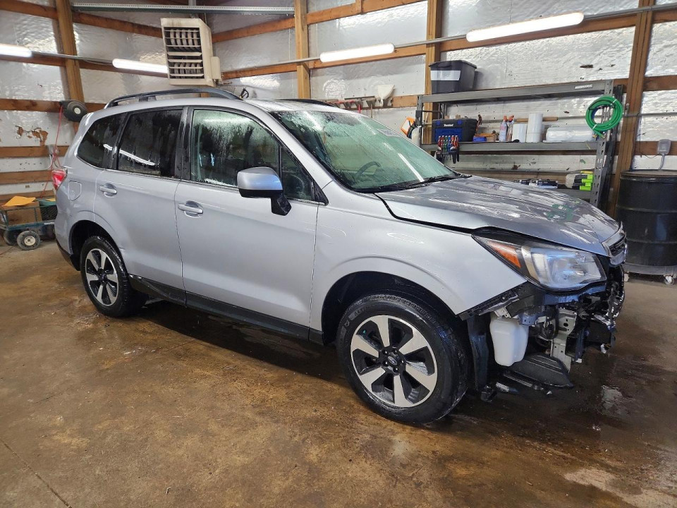 Subaru FORESTER 2017 — Copart