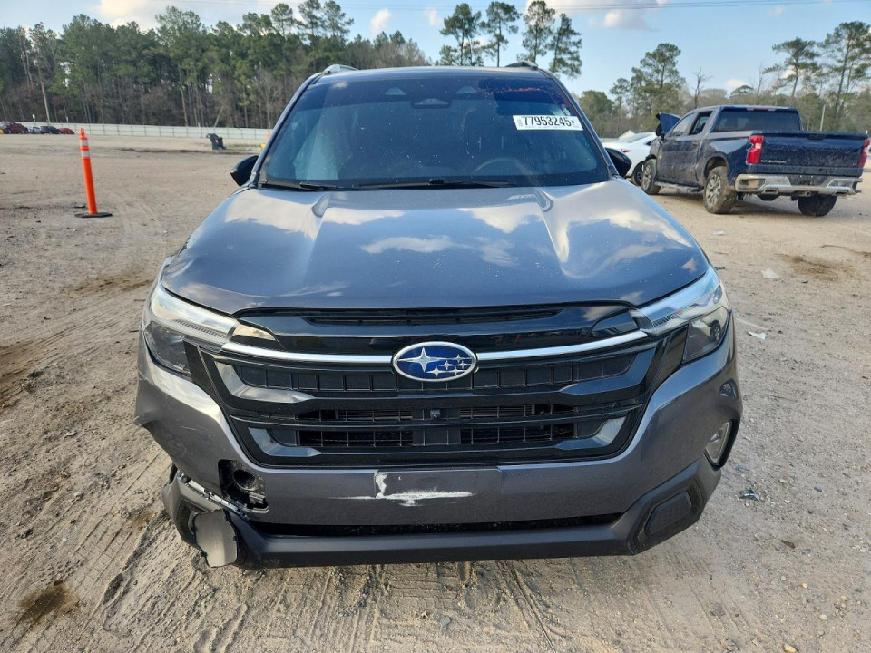 Subaru FORESTER 2025 — Copart