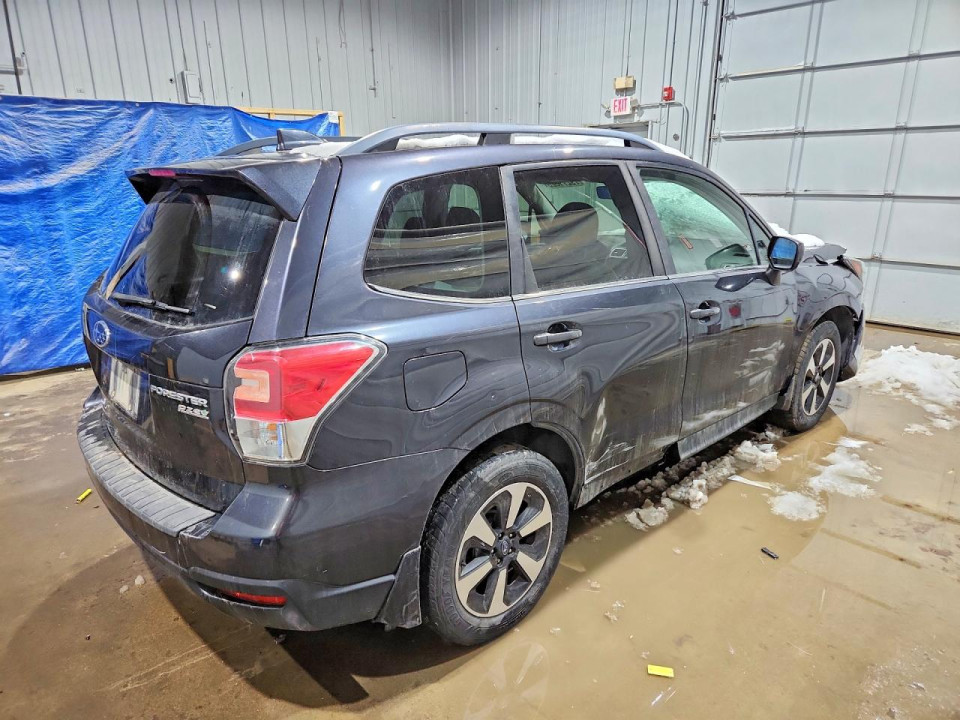 Subaru FORESTER 2017 — Copart