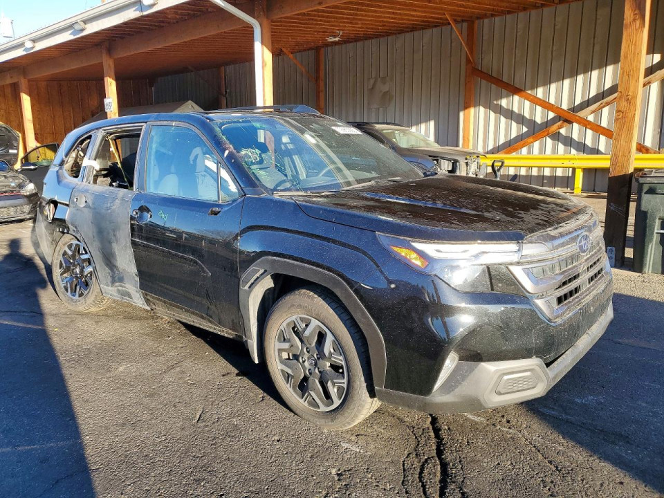 Subaru FORESTER 2025 — Copart