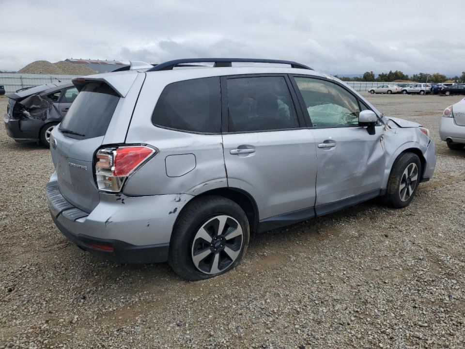 Subaru FORESTER 2018 — Copart