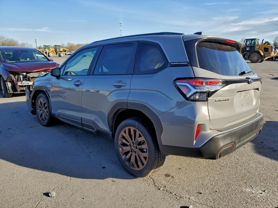 Subaru FORESTER 2025 — Copart