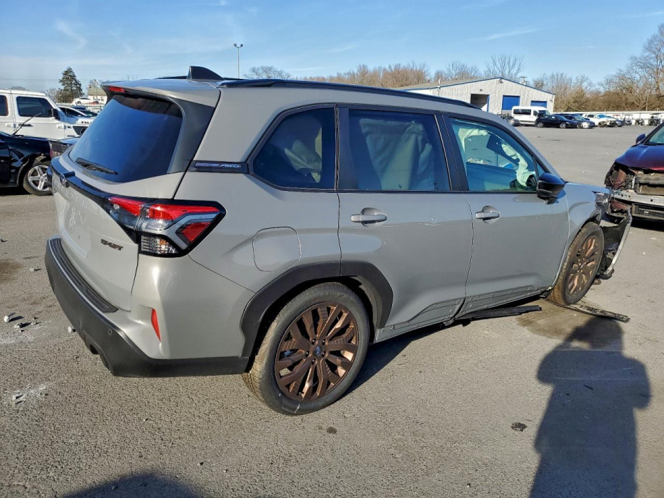 Subaru FORESTER 2025 — Copart