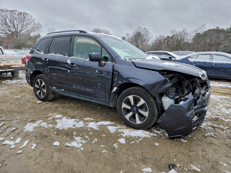 Subaru FORESTER 2017 — Copart