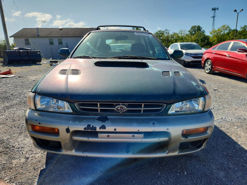 Subaru IMPREZA 2000 — Copart