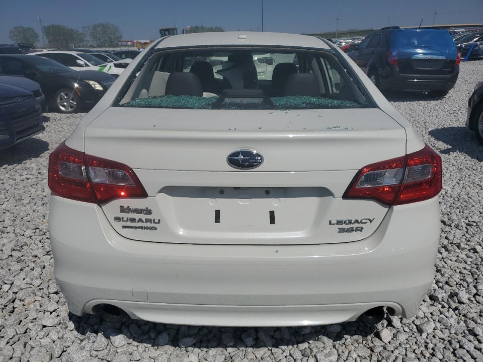 Subaru LEGACY 2015 — Copart