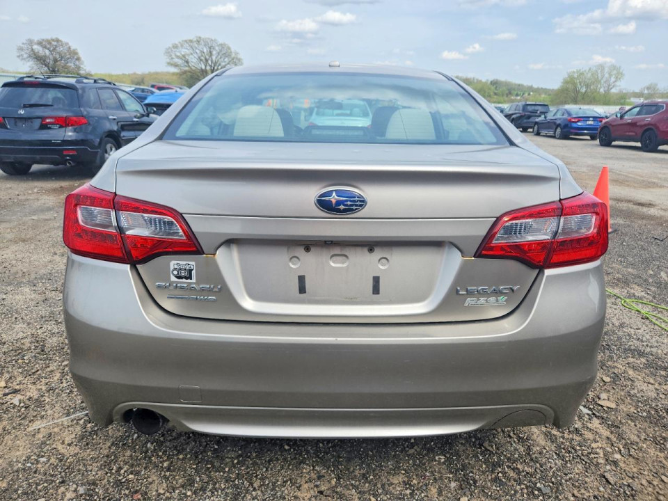Subaru LEGACY 2015 — Copart