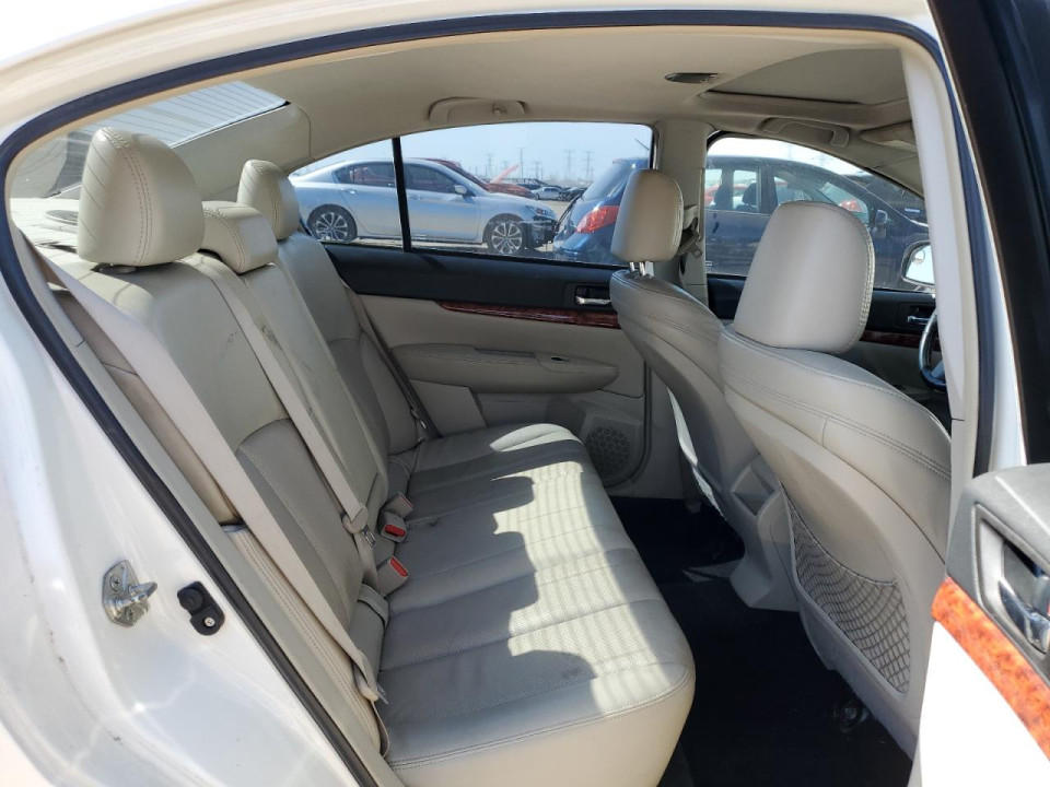 Subaru LEGACY 2010 — Copart