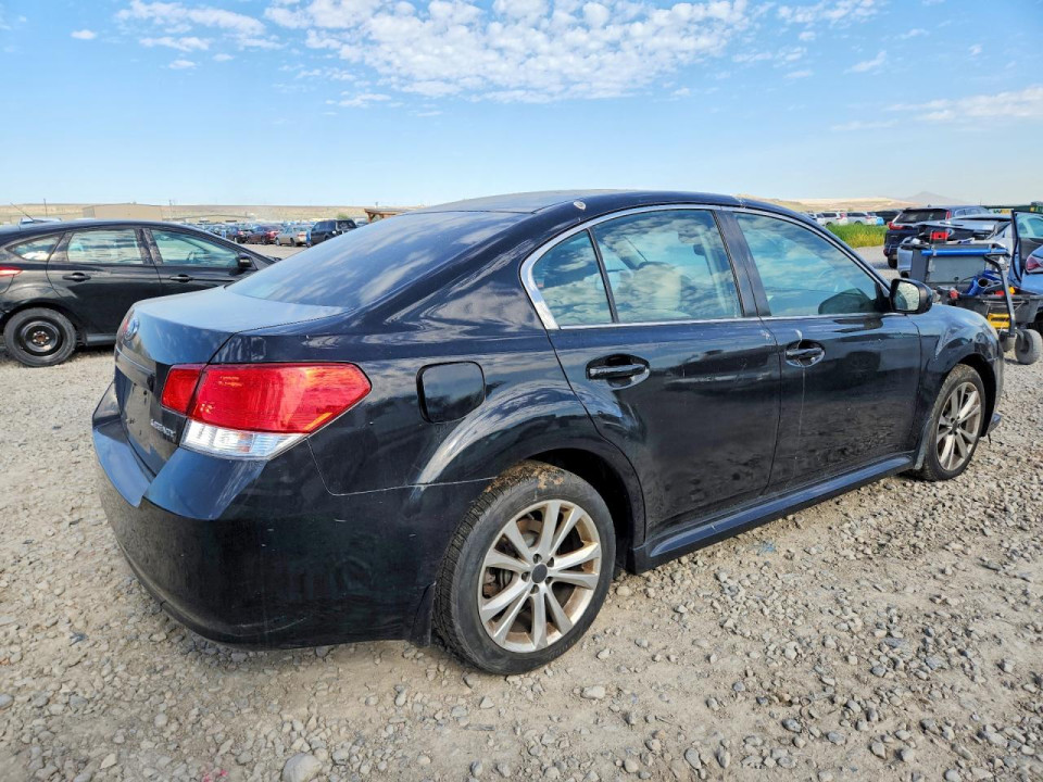 Subaru LEGACY 2013 — Copart