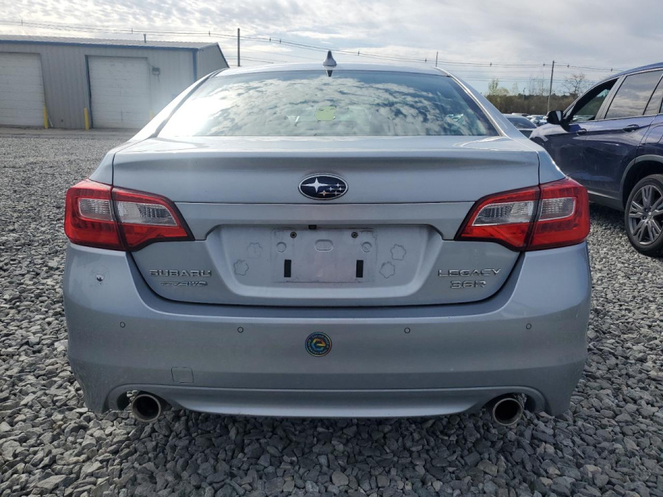 Subaru LEGACY 2017 — Copart