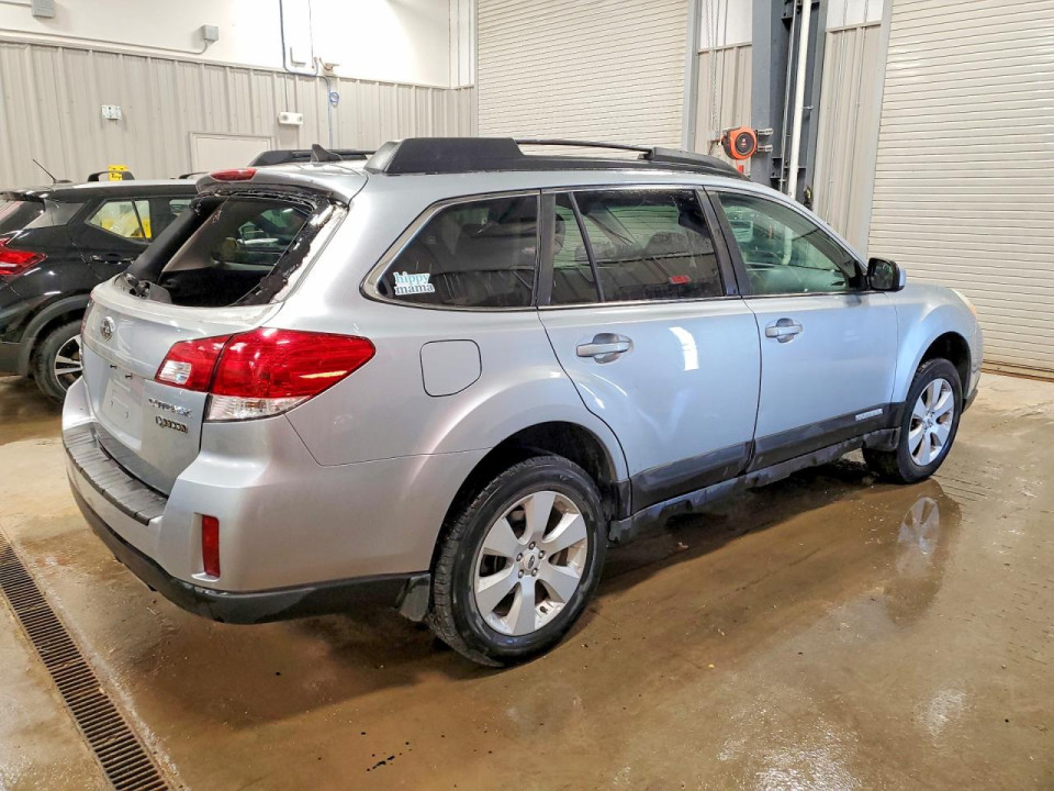 Subaru LEGACY 2012 — Copart