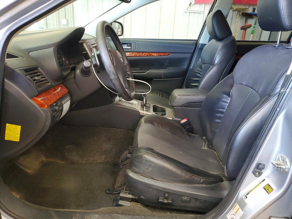 Subaru LEGACY 2012 — Copart