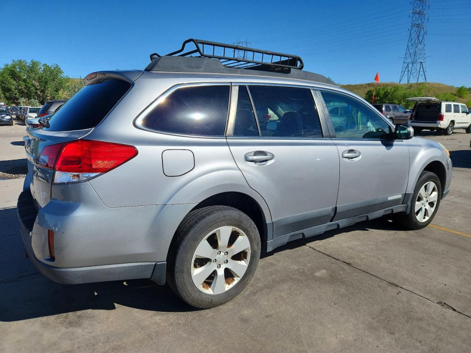 Subaru LEGACY 2011 — Copart