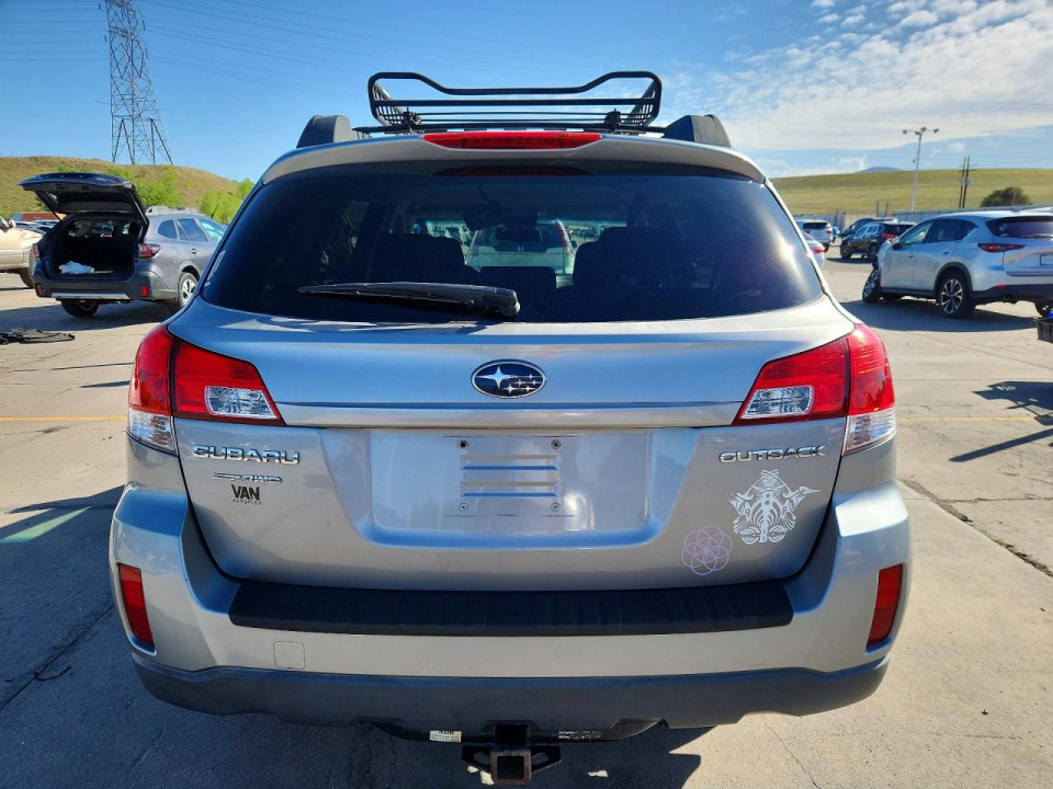 Subaru LEGACY 2011 — Copart