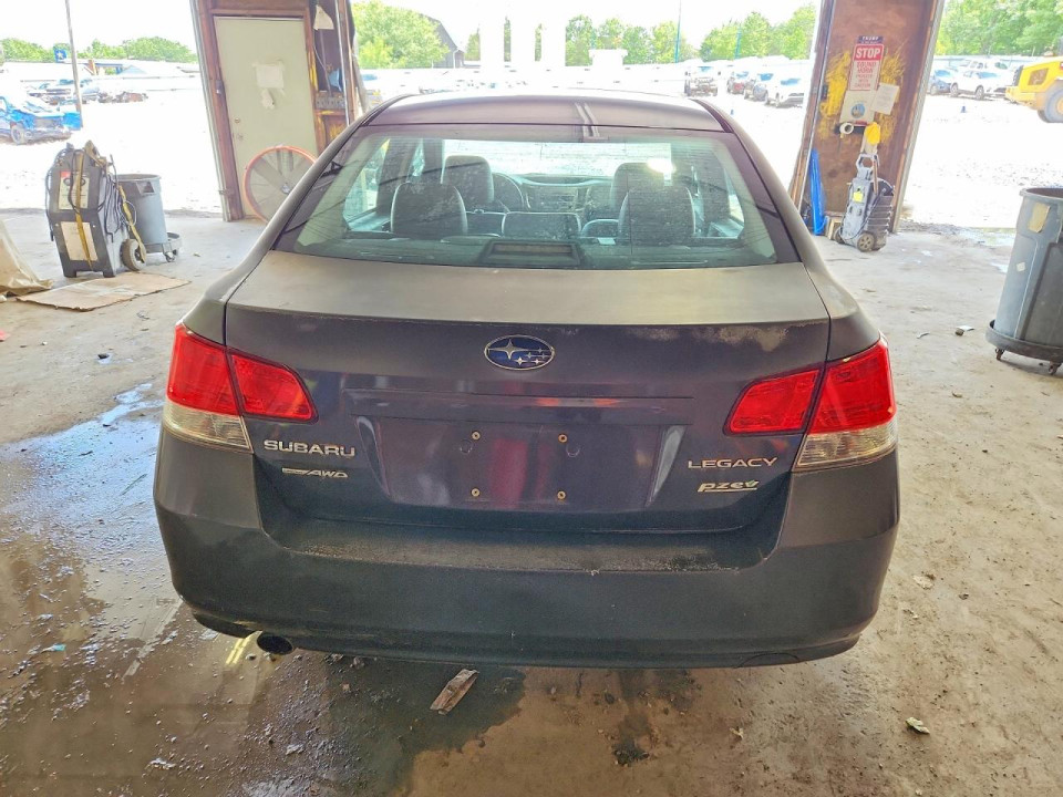 Subaru LEGACY 2010 — Copart